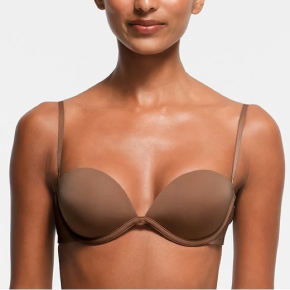 SKIMS Multi-Way Bra - color Jasper - Picture 3 of 15